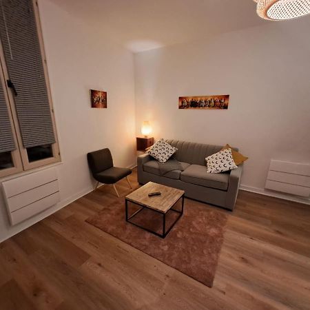 Le Saint Jean , Centre Historique, Wifi, Tout Equipe, Ideal Famille, Business, Ou Simple Escapade Niort Buitenkant foto